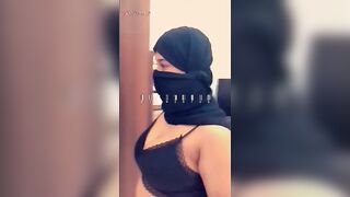 المتناكه بتهز  طيازه   سكس مصري حفلة شراميط السعوديه فشخين طيزهم لبعض ونزلين لحس ومص في بعض